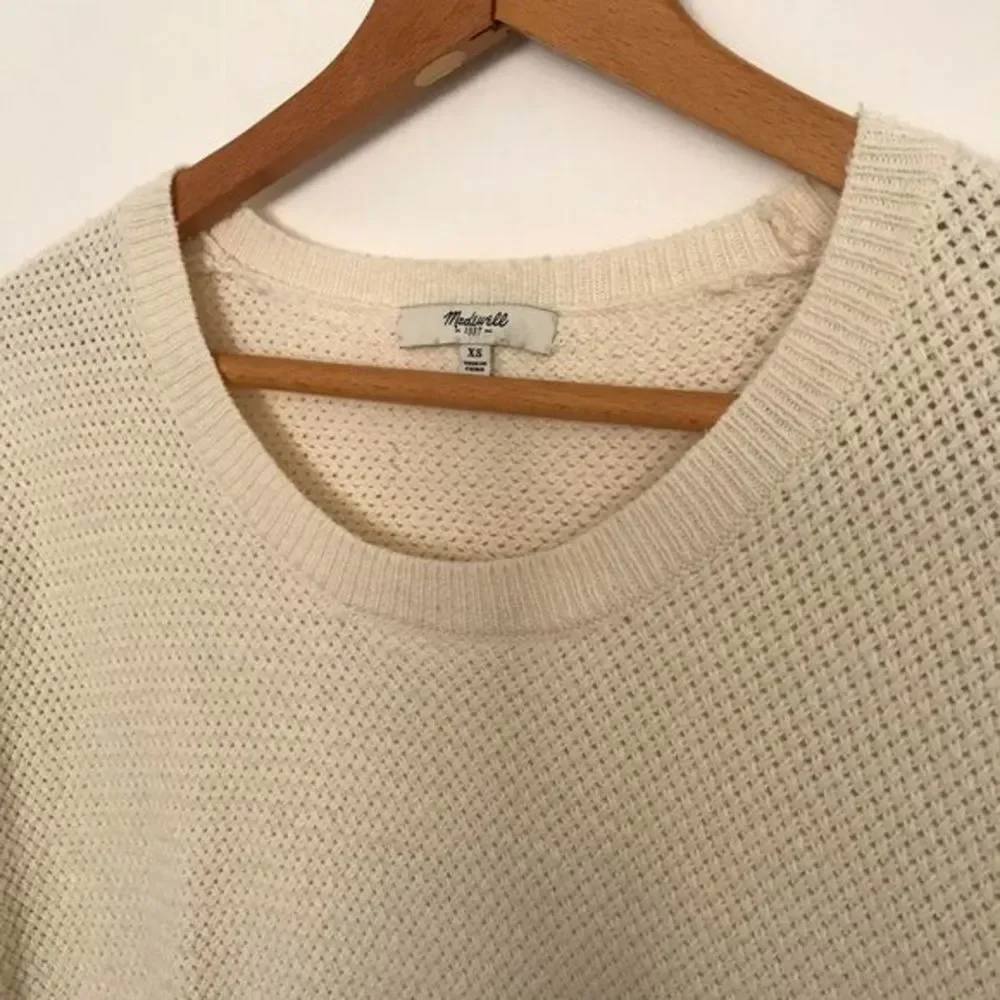 Madewell excellent please